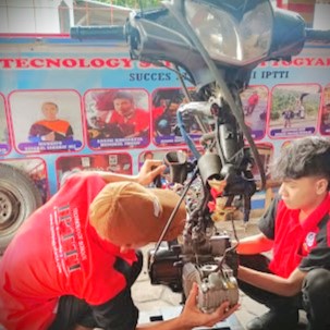 Kursus Mekanik Montir Motor