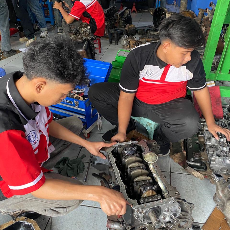 WhatsApp Image 2025-10-20 at 13.49.28 (1)