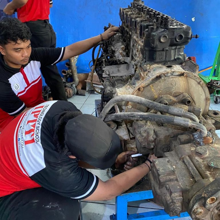 WhatsApp Image 2025-10-20 at 13.49.33 (1)