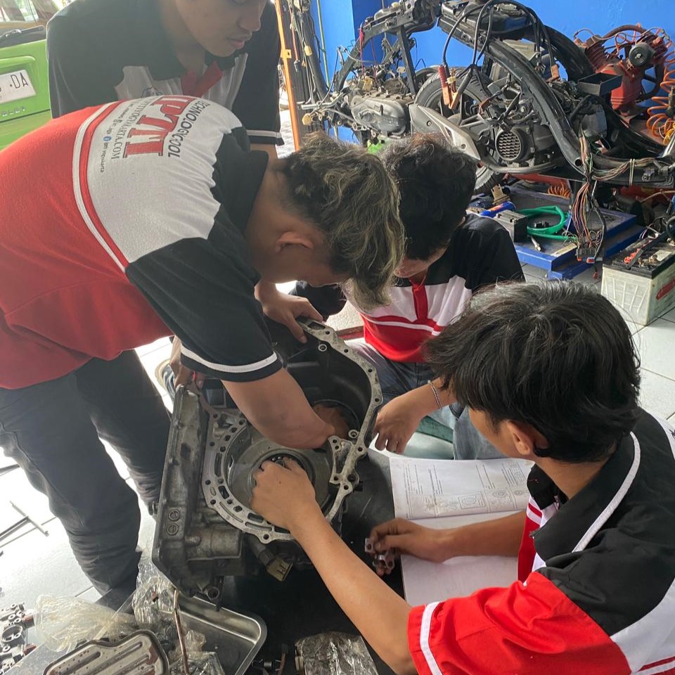 WhatsApp Image 2025-10-31 at 09.41.18